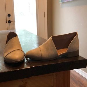 Qupid flats. Size 6. Worn once.